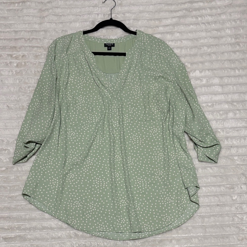Torrid Light Green Polka Dot Blouse